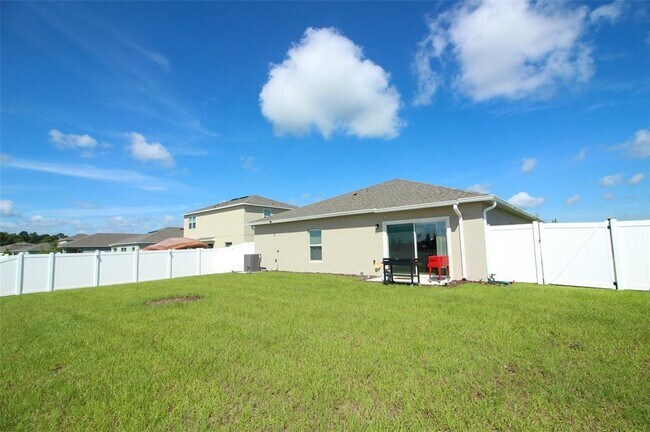 Building Photo - 404 Citrine Lp