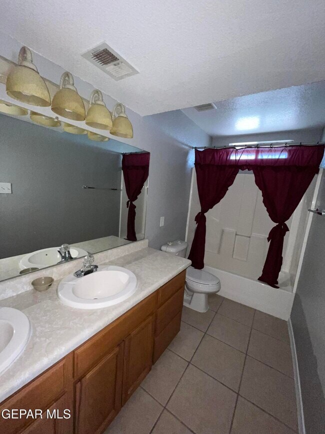 Building Photo - 3844 Tierra Fiji Ln