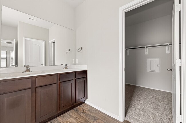 Building Photo - 4214 Fornari Ln