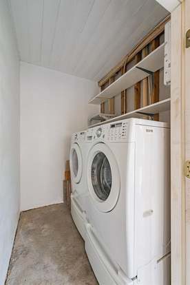 Building Photo - 5503 Pokeweed Ct