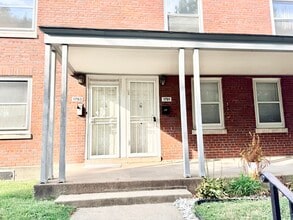 Building Photo - 1791 Algonquin Pkwy