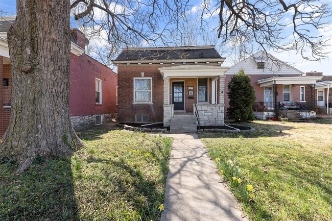 Primary Photo - 6204 Clayton Ave