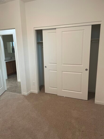 3rd bedroom. - 21335 West Granada Road