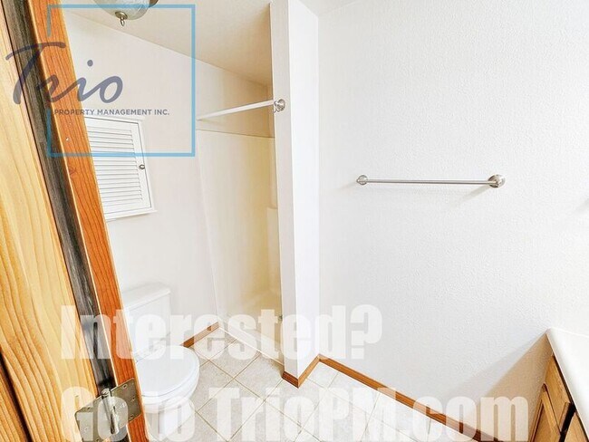 Building Photo - 3224 Downing St