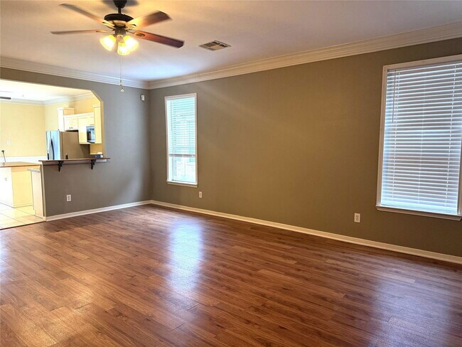 Building Photo - 915 Saginaw Bay Ct