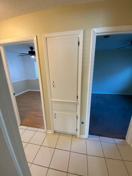 Building Photo - 2709 Shawn Dr