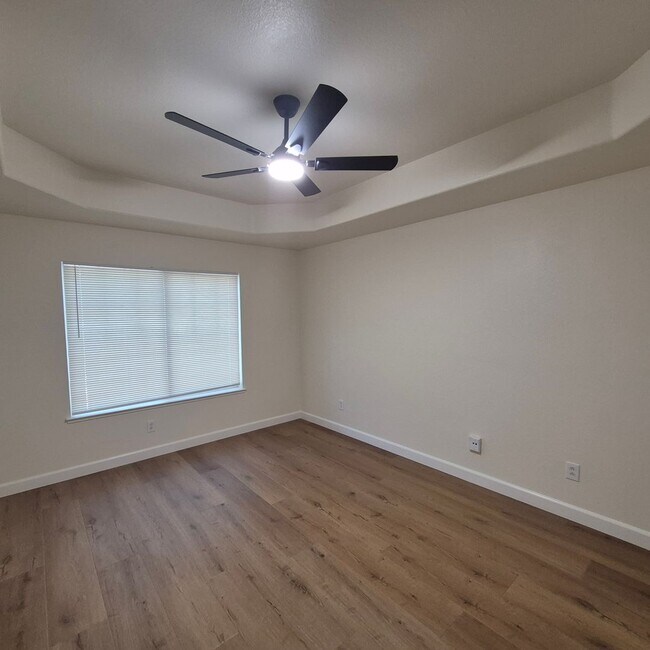Building Photo - 5317 Buckwood Way