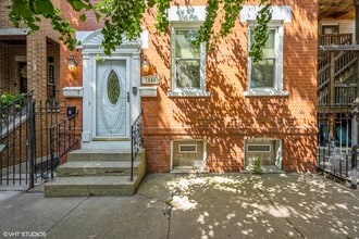 Building Photo - 1244 W Race Ave