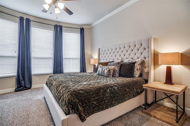 Building Photo - 401 Sarah Cir