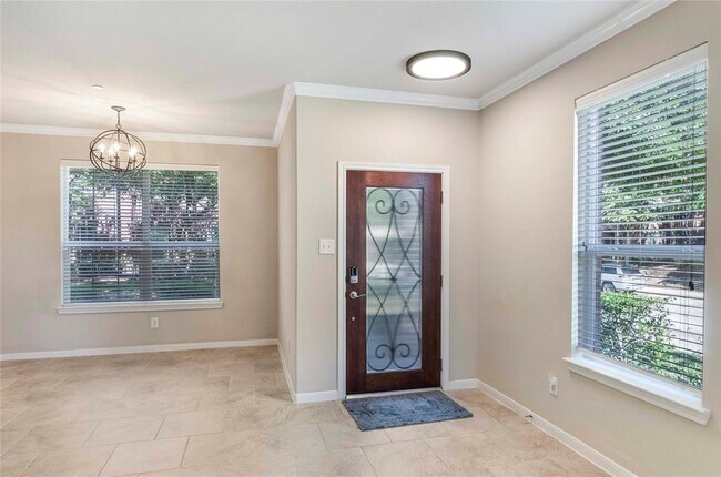 Building Photo - 19 Umbria Ln