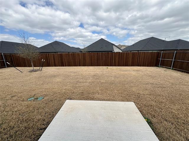 Building Photo - 320 Arcane St