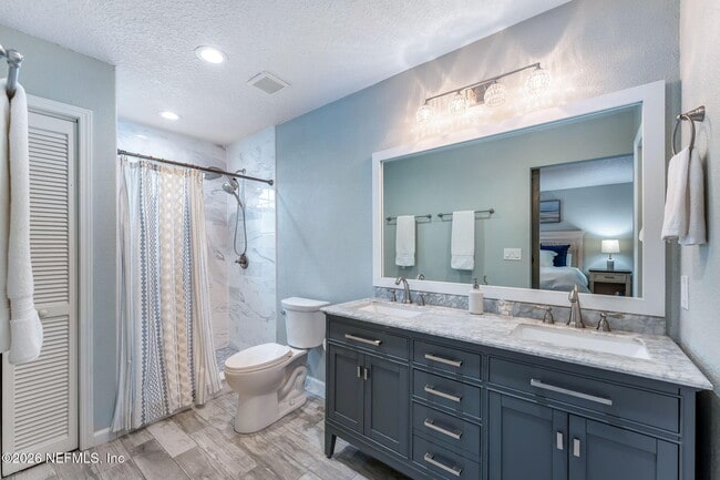 Building Photo - 1170 19th St N