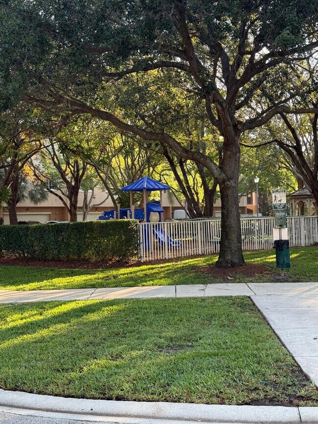 Building Photo - 4573 Danson Way