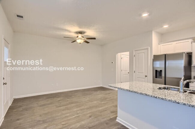 Building Photo - 345 Raines Ct