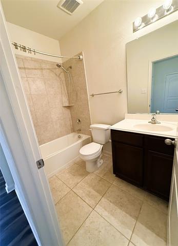 Building Photo - 120 Rushmore Ln