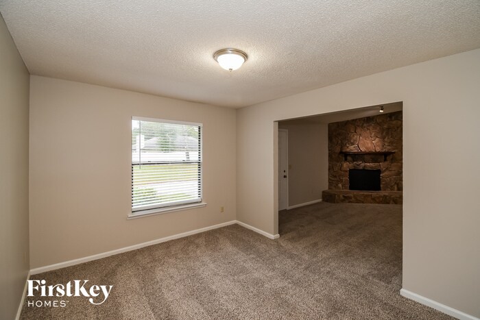 Building Photo - 4375 Morning Dove Dr