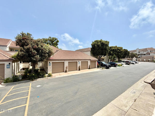 Building Photo - 615 Island View Cir