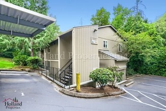 Building Photo - 2680 SW 87th Ave