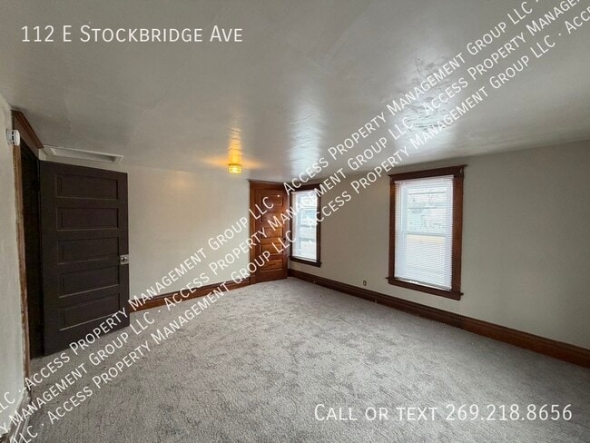 Building Photo - 112 E Stockbridge Ave