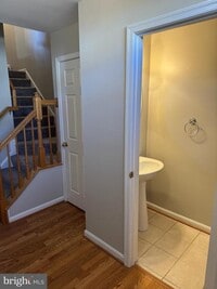 Building Photo - 113 Pinecove Ct