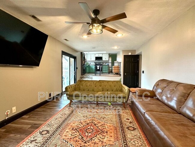 Building Photo - 5018 S 163rd St