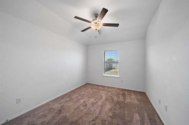 Building Photo - 446 Ridgewood Terrace Dr