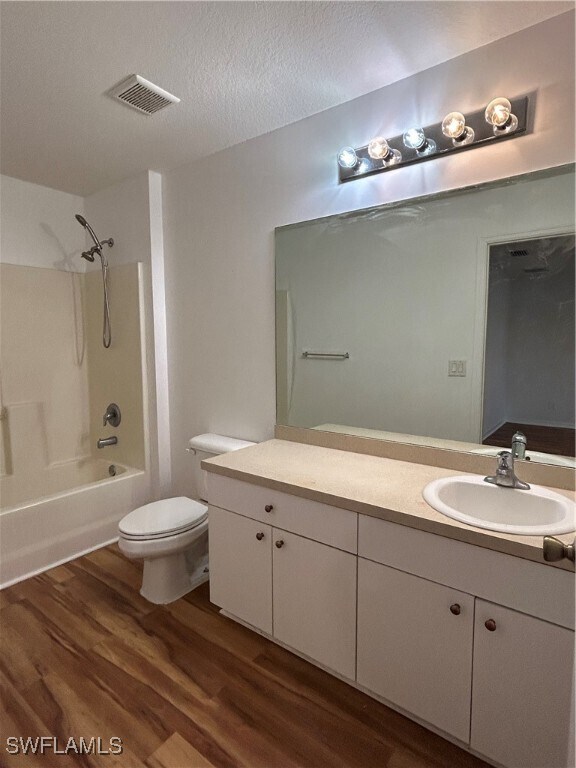 Building Photo - 781 Cashmere Ave