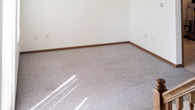 Building Photo - Prairie Townhomes