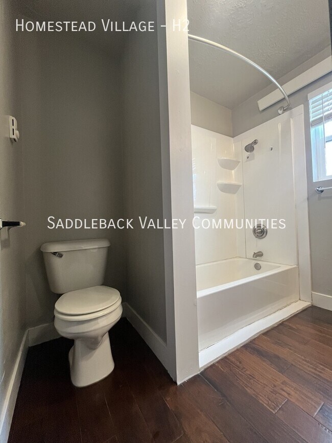 Building Photo - Homestead Village -H2