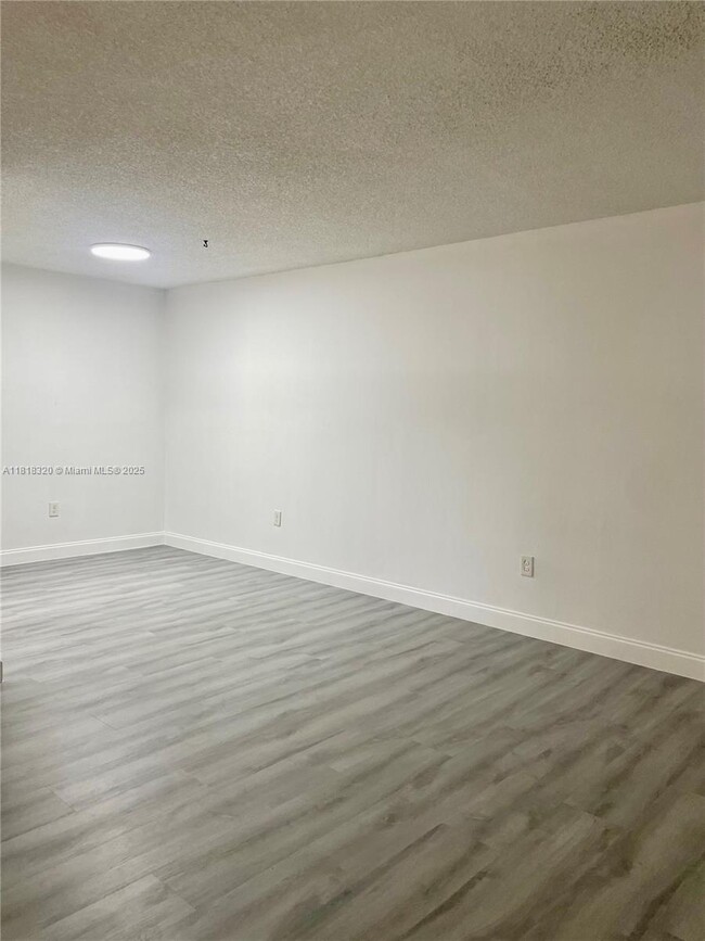 Building Photo - 15675 SW 74th Cir Dr