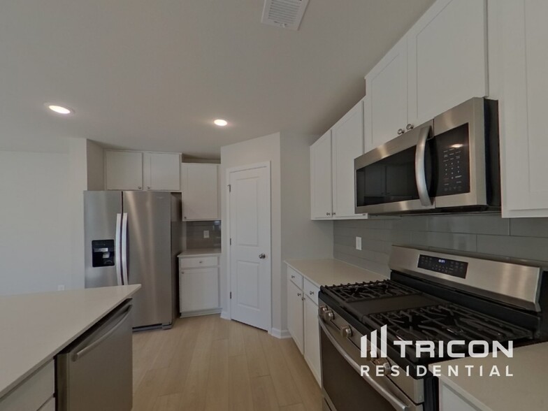 Building Photo - 1007 Cleveland Meadows Trl
