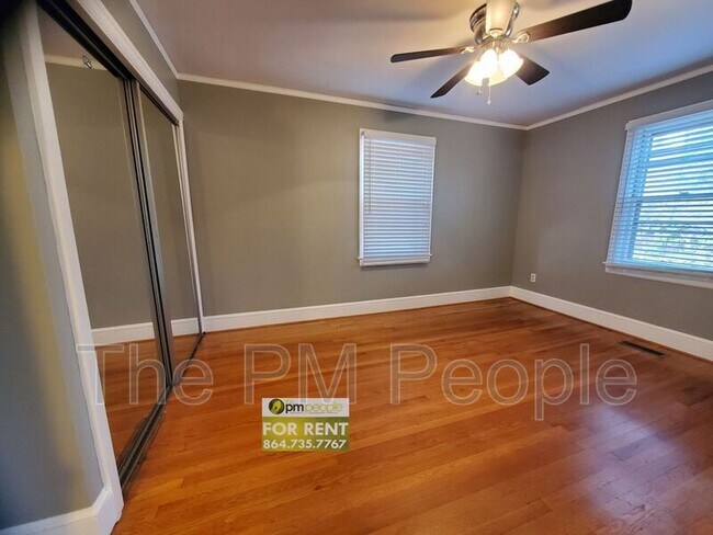Building Photo - 303 McBee Ave