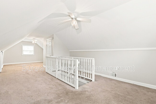 Building Photo - 208 Knight Ave