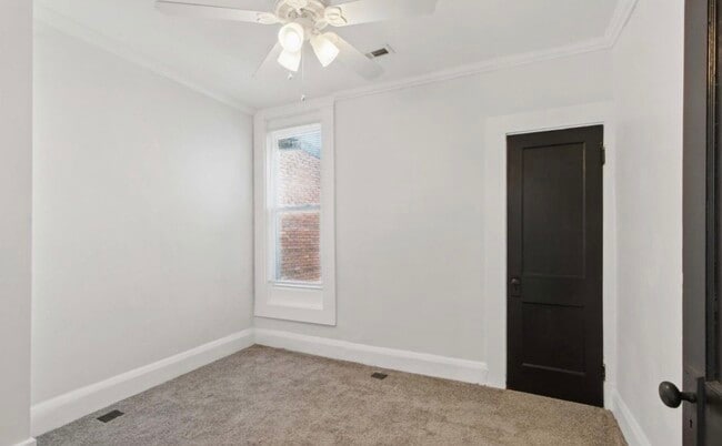 Building Photo - 2582 Edmondson Ave