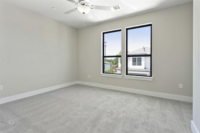Building Photo - 12314 Maypole Bend