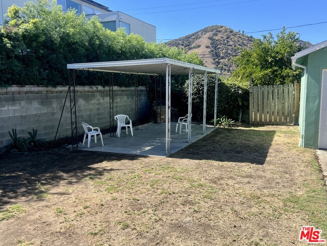 Building Photo - 4316 Perlita Ave