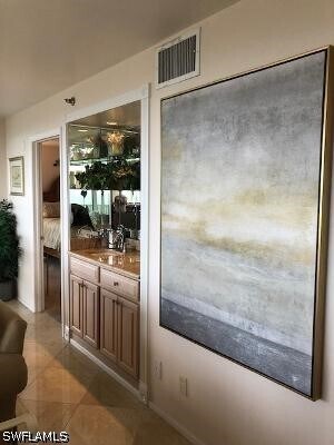 Building Photo - 5550 Heron Point Dr