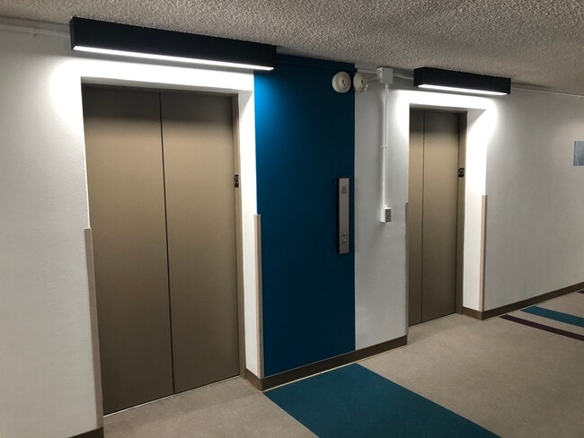 Elevator lobby - 1255 Nuuanu Ave