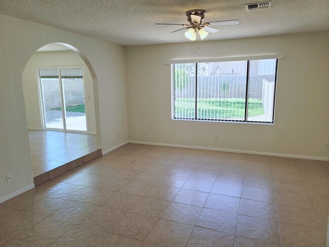 Building Photo - 67240 Garbino Rd