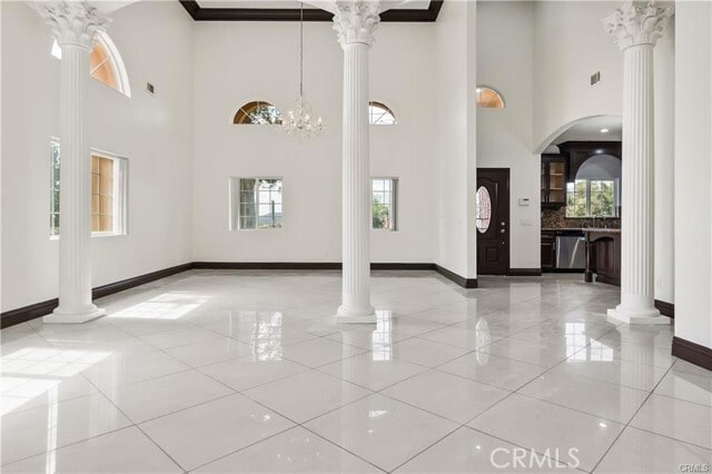 Building Photo - 3865 Del Rosa Ave
