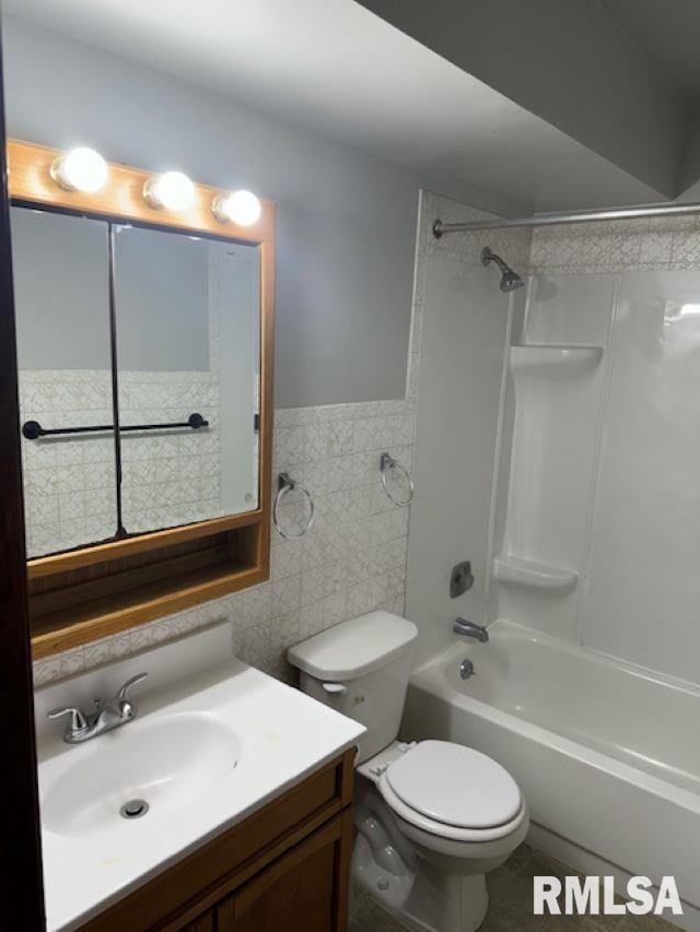 Building Photo - 1326 E 38th St