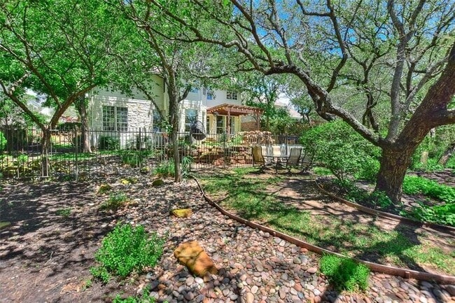 Building Photo - 9556 Indigo Brush Dr