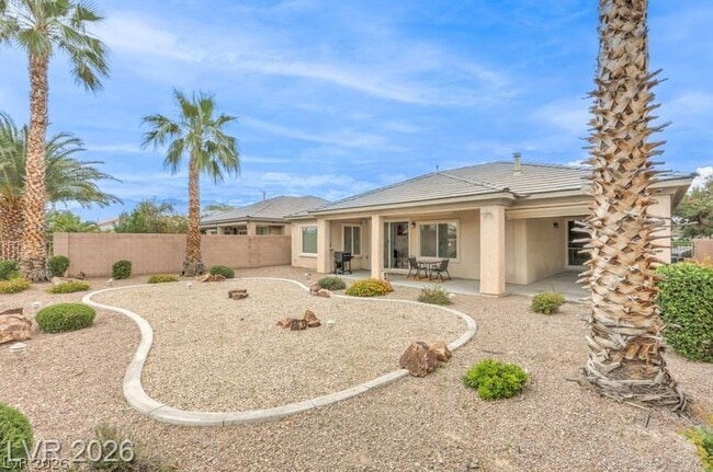 Building Photo - 8213 Bay Dunes St