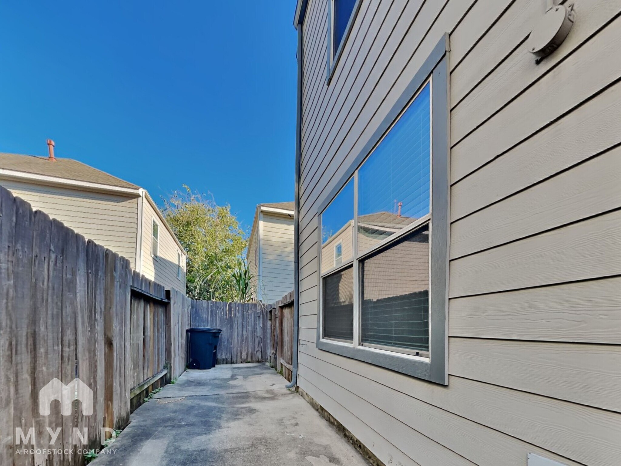 Building Photo - 3734 Ashford Villa Ln
