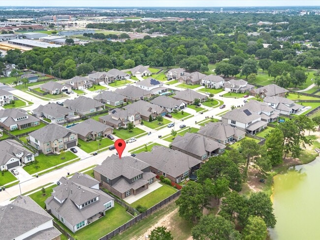 Building Photo - 2107 Jitterbug Ln