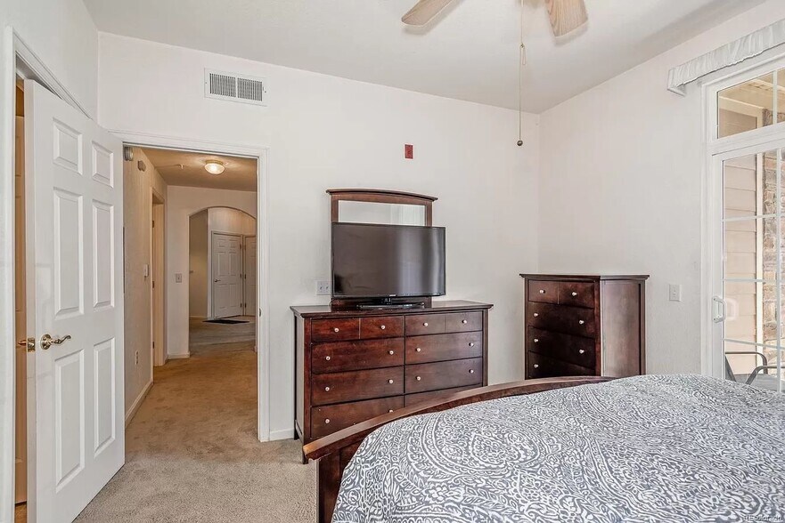 Mater bedroom - 7440 S Blackhawk St