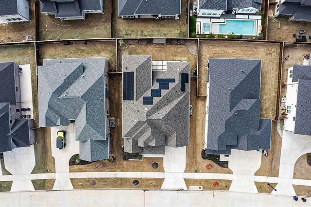 Building Photo - 691 Meandering Ln