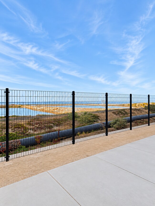 Building Photo - 9804 Seawind Wy