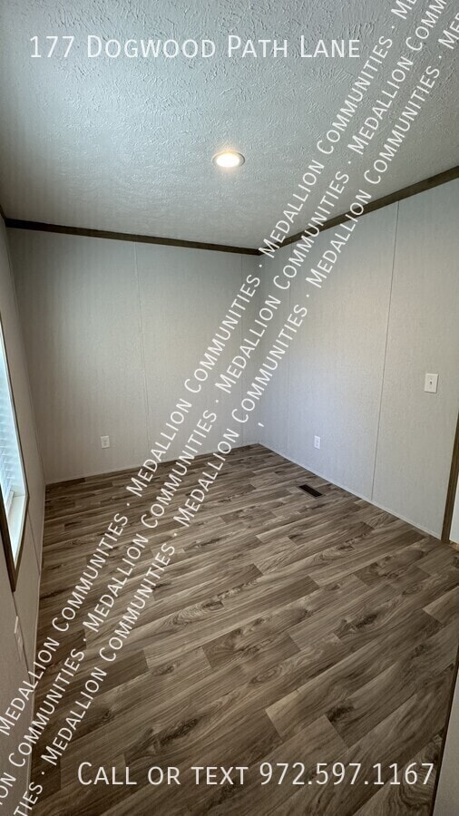 Building Photo - 177 Dogwood Path Ln
