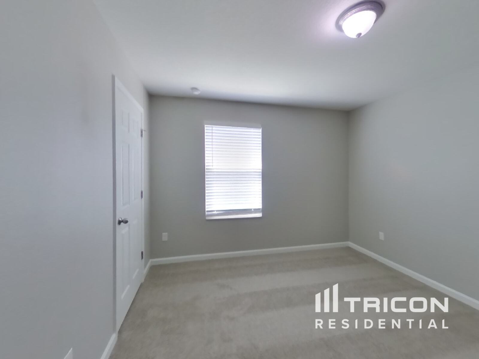 Building Photo - 77013 Birdseye Ct